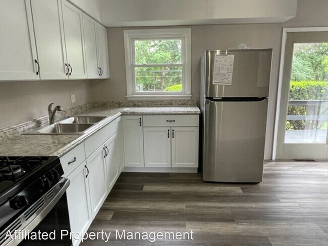 Foto del edificio - 3 br, 1 bath House - 638 Columbine Dr.