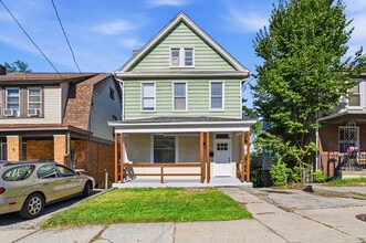 Building Photo - 1642 Methyl St