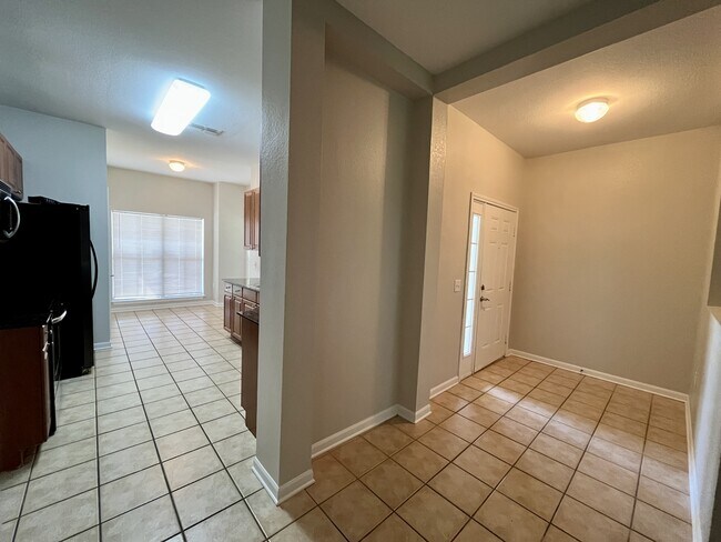 Foto del edificio - 8202 Downpatrick Ct