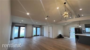 Foto del edificio - 4 br, 3.5 bath House - 6200 Beckford Ave