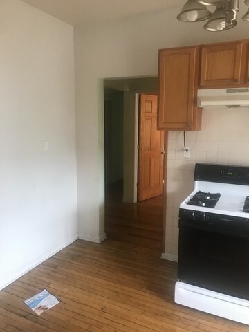 Foto del edificio - 2214 N St Louis Ave