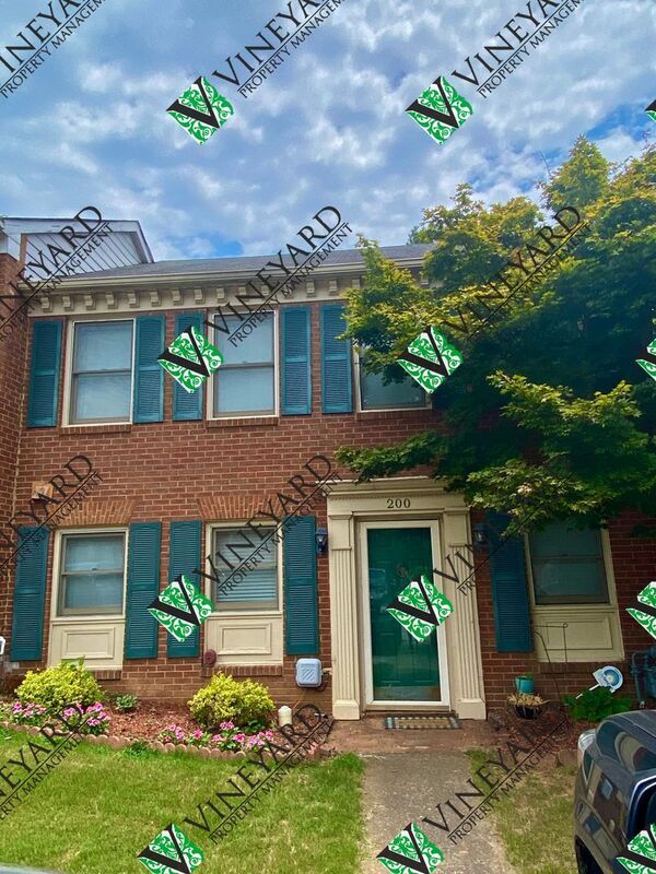 Foto principal - 200 Towergate Pl