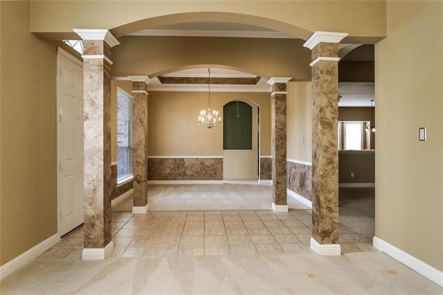 Foto del edificio - 717 Summerfield Dr