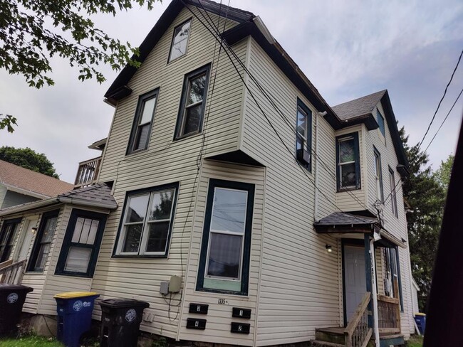 frt - 1335 W 3rd St