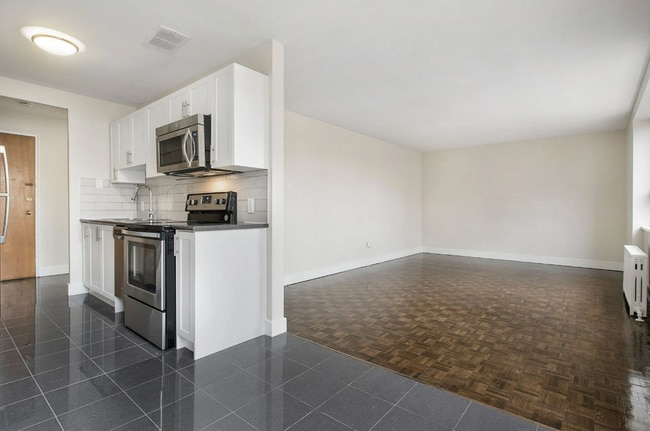 Building Photo - Norwood Terrace