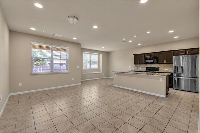 Foto del edificio - 2880 Donnell Dr