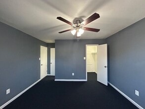 Building Photo - 499 Berkshire Ct