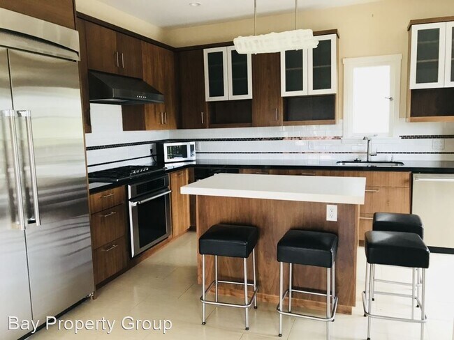 Foto del edificio - 4 br, 3 bath House - 312 Olive Avenue