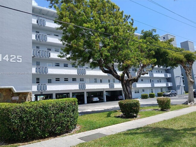 Foto del edificio - 1425 Atlantic Shores Blvd