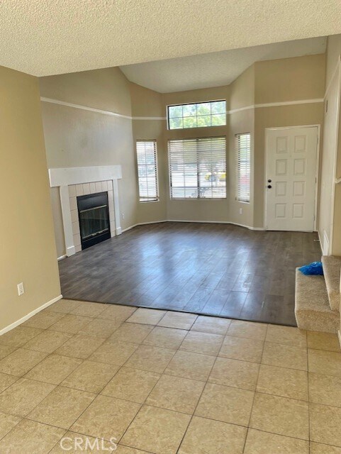 Foto del edificio - 39833 Knollridge Dr