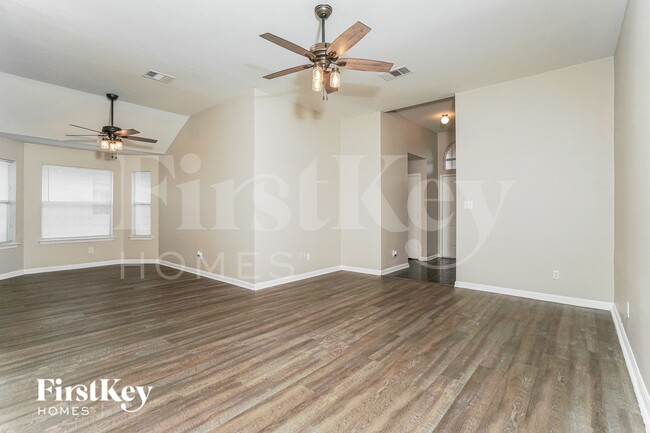 Building Photo - 8422 Cherisse Dr