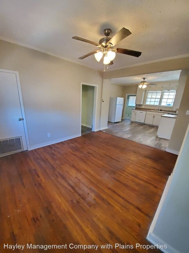 Building Photo - 3 br, 2 bath House - 2502 2nd Avenue