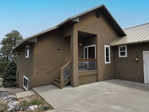 Building Photo - 5085 Alegria