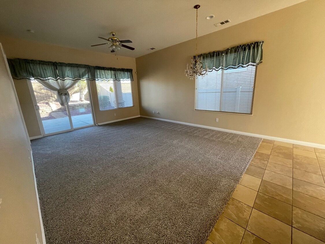 10451 Silverwood Rd Houses in Apple Valley, CA Westside Rentals