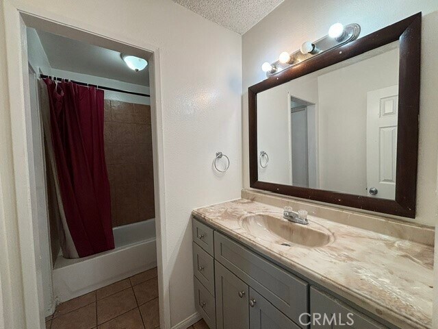 Foto del edificio - 7925 Midhurst Dr