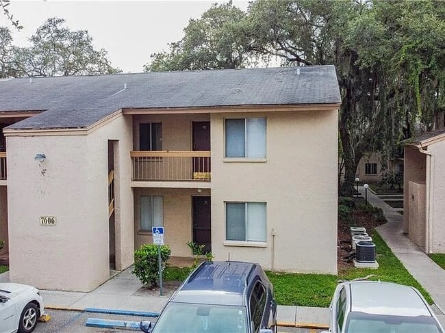 Building Photo - 7606 Abbey Ln