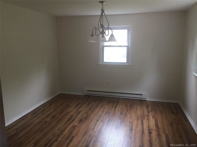 Building Photo - 133 Rethal St