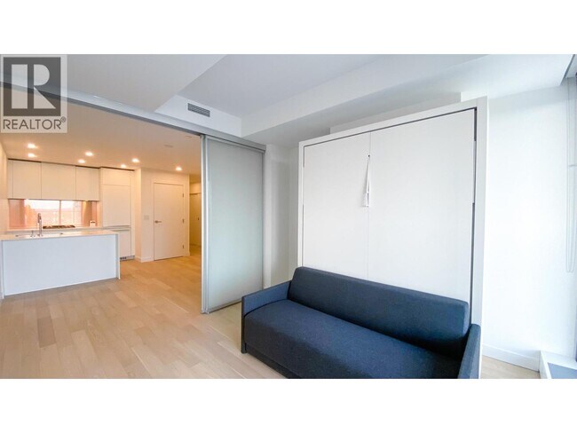 Photo du bâtiment - 1480 Howe St