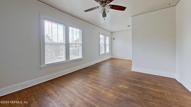 Building Photo - 1279 Belmont Terrace