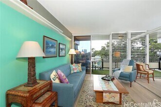 Building Photo - 1630 Makiki St