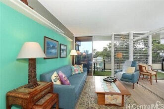 Building Photo - 1630 Makiki St