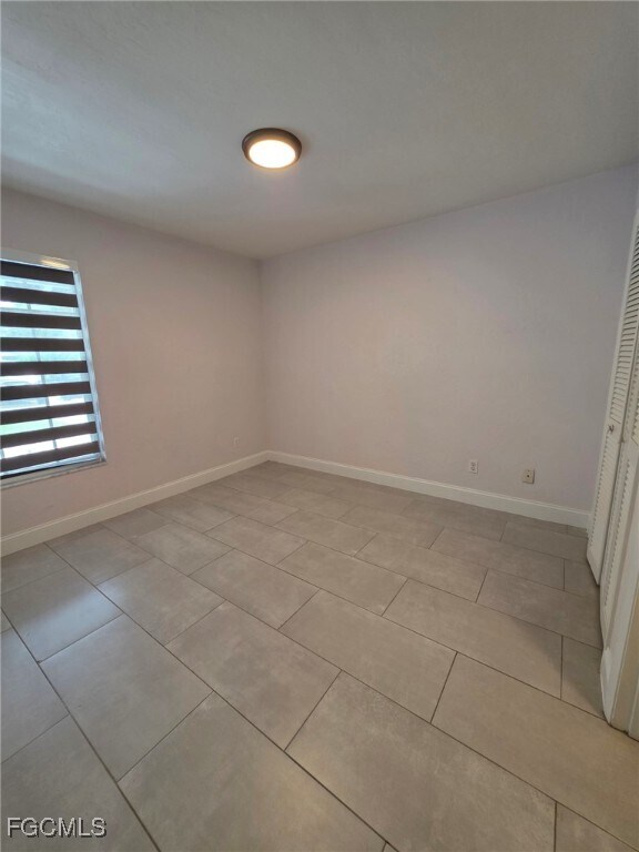 Foto del edificio - 10452 Lakeport Ct