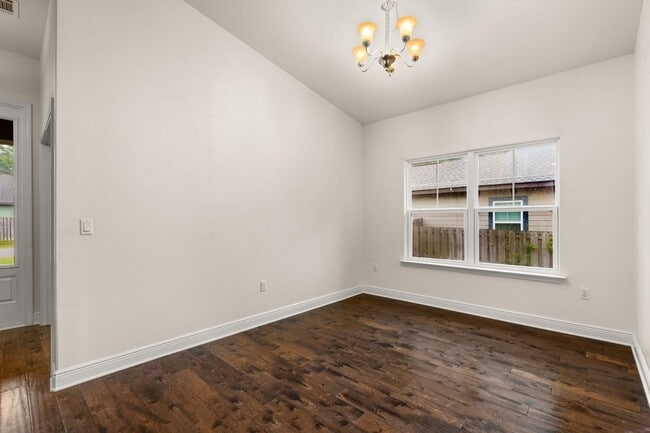 Building Photo - 238 Benton Blvd