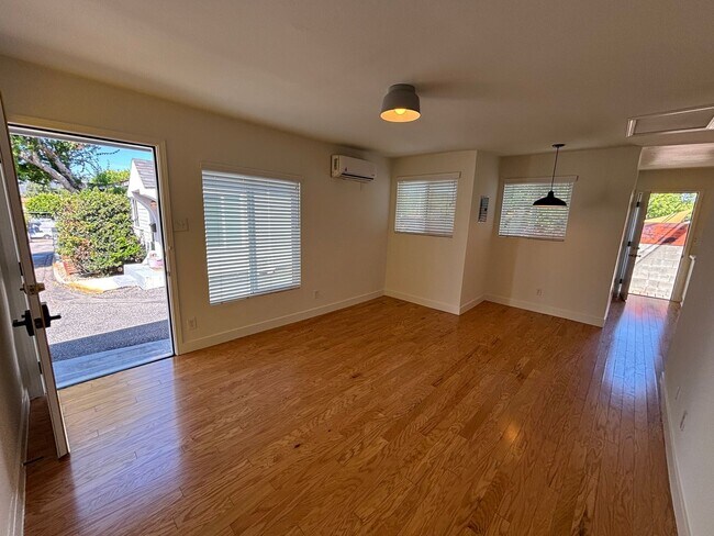Foto del edificio - 3232 Verdugo Rd