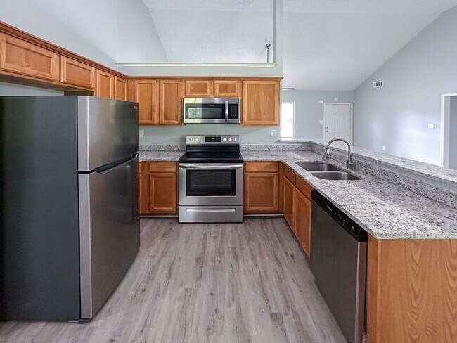 Foto del edificio - 242 Bridgeport Ln