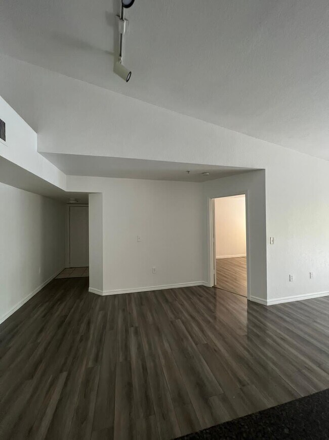 2496 Centergate Dr Unit 208, Miramar, FL 33025 Apartments in Miramar, FL