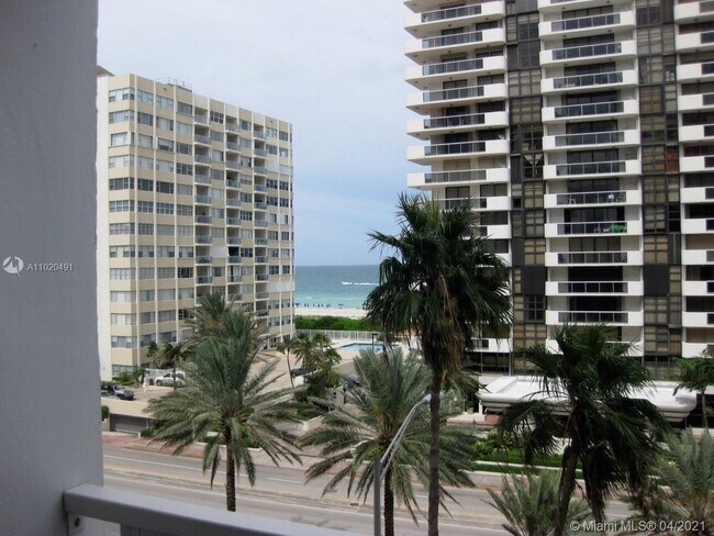 Building Photo - 5700 Collins Ave