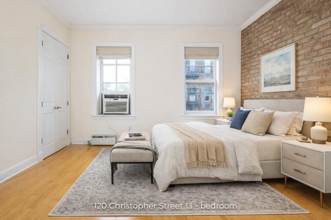 Foto del edificio - 120 Christopher St