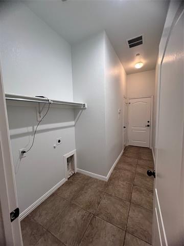 Foto del edificio - 4217 Swan Forest Dr