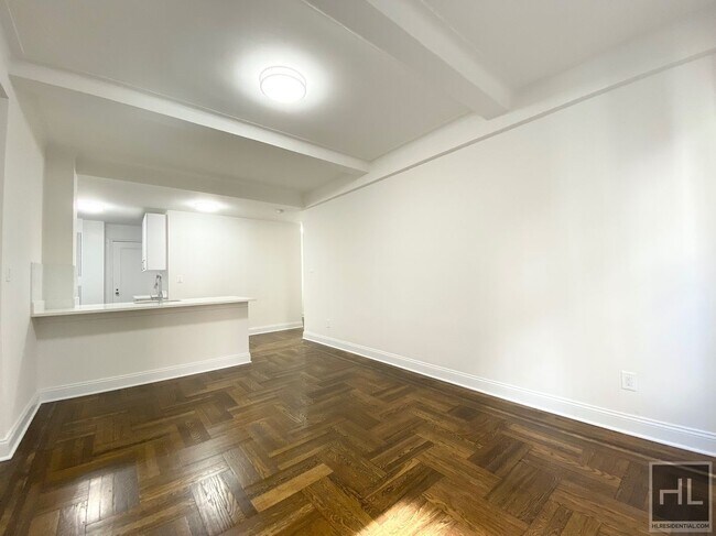Foto del edificio - WEST 68 STREET