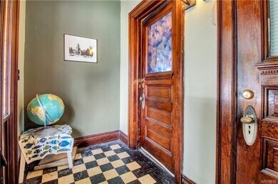 Foto del edificio - 501 Bird Ave