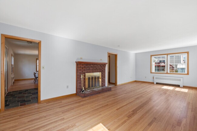 Foto del edificio - 155 Dawson Ave