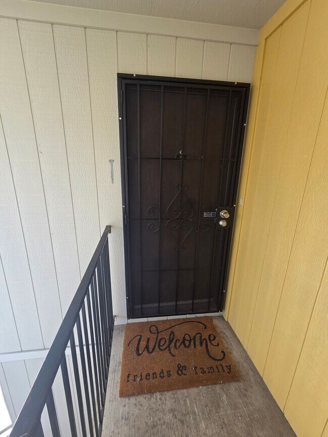 Foto del edificio - Life Just Got Better