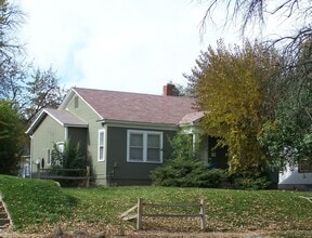 Building Photo - 2017 8th Ave