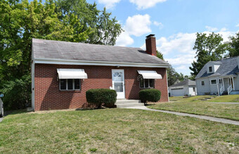 Building Photo - 2956 Bremen St