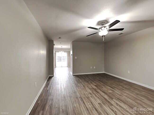 Building Photo - 1404 River Run Rd