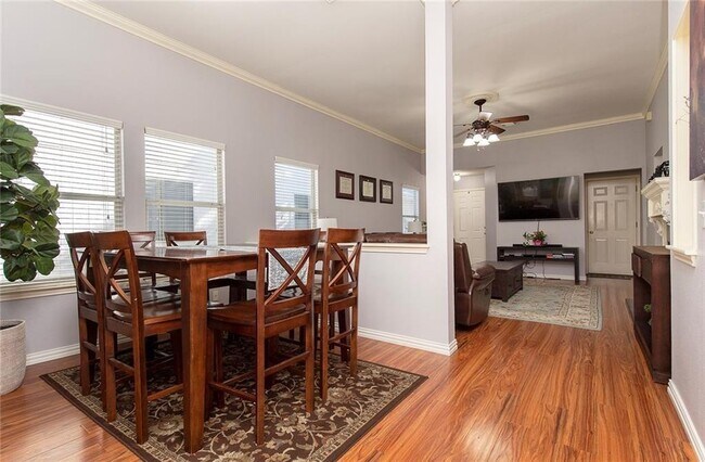 Foto del edificio - 21302 Derby Day Ave