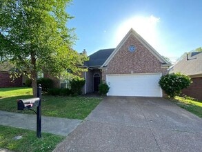 Building Photo - 2267 Purple Leaf Ln