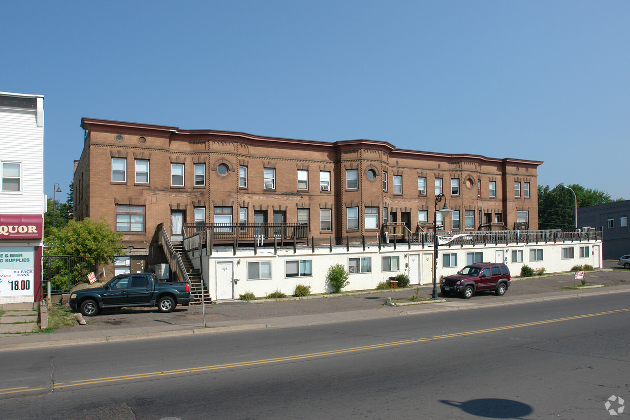 Building Photo - Brewery Creek