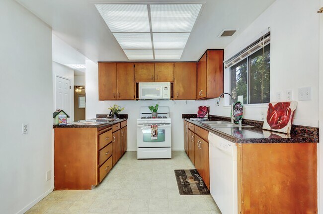 Foto del edificio - 11412 Butler Rd
