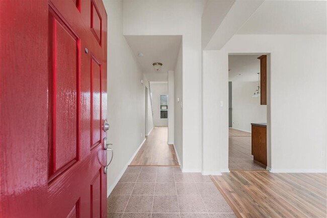 Building Photo - 7114 Durango Creek Dr