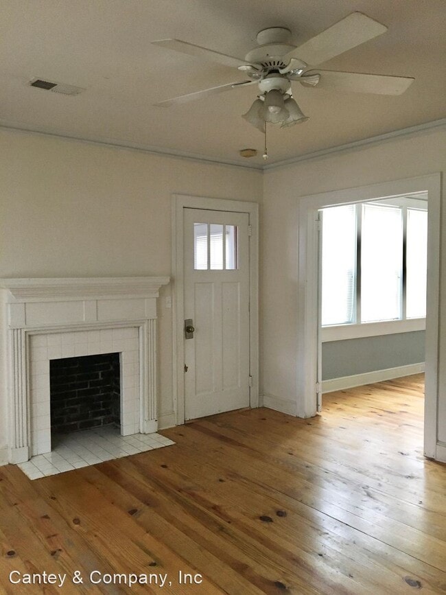 Building Photo - 2 br, 1 bath House - 505 Virginia Street