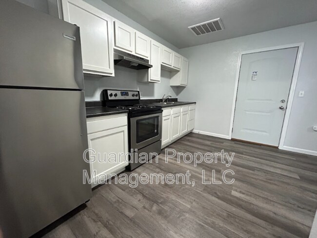 Foto del edificio - 123.5 N Main St