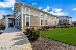 Building Photo - 3403 Aspen Cir
