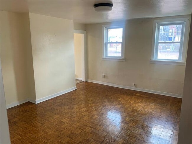 Building Photo - 5129 Liberty Ave