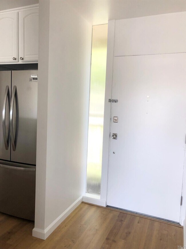 20 Andrew Dr, Tiburon, CA 94920 Condo for Rent in Tiburon, CA